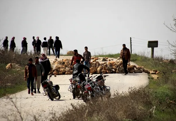 Zeytin Dalı'ndan cesaret aldılar, YPG/PKK'yı köylerinden kovdular-4