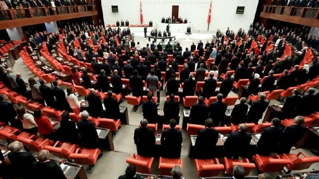 4 Ekim af ve infaz yasası son dakika detayları! Kimler hangi mahkumlar tahliye edilecek? İşte af yasası içeriği-4