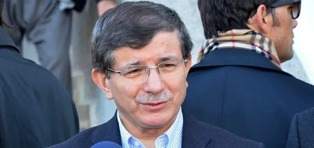 Davutoğlu’ndan Suriye için diplomasi trafiği