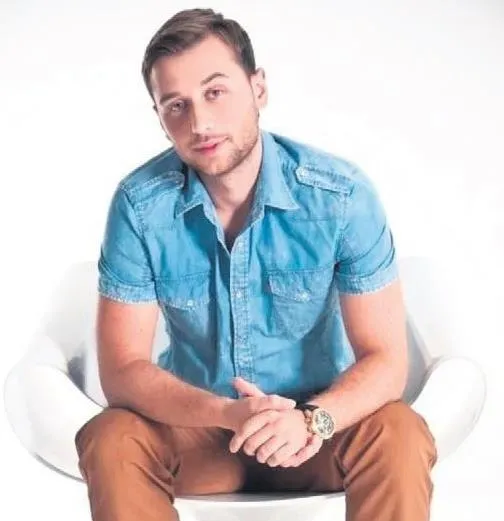 almanyadan-8-milyon-euro-calmisti-ortagi-yakalandi-firari-yasemin-gundoganin-ise-izine-marmariste-ulasildi-1705452548154.jpeg Almanya'dan 8 milyon Euro çalmıştı: Ortağı yakalandı |Firari Yasemin Gündoğan'ın ise izine Marmaris'te ulaşıldı-4