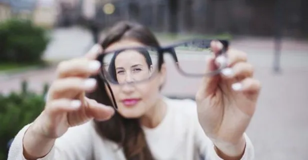 Uzmanı uyardı: Bulanık görme şeker habercisi!