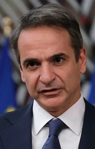 Silahlanma yarışındaki Yunanistan borç krizinde! Atina Yönetimi kara kara düşünüyor