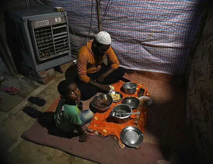 Müslümanlara korona bahanesiyle zulüm!