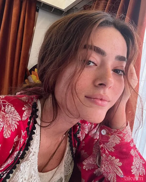 Aziz’in Dilruba’sı Damla Sönmez hakkında şaşırtan gerçek! Herkes merak edip araştırdı sonucu duyan inanamadı meğer Simay Barlas ile... - 19