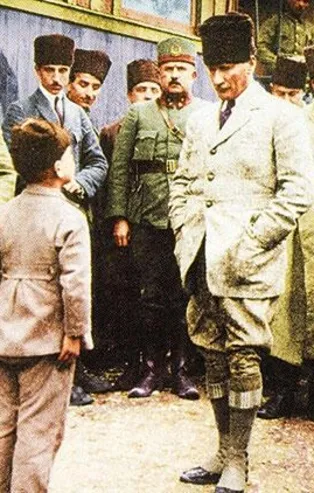 Türkiye tek yürek oldu 23 Nisan'ı kutluyor! Gazi Meclis’te tören var