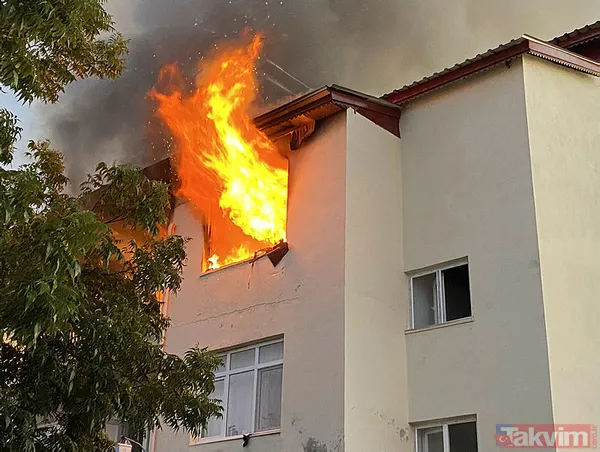 Antalya'da 3 katlı ev alev alev yandı! Yaşanan yangında korku dolu anlar yaşandı - 12