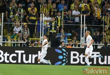 Fenerbahçe’de sarı kart gören Emre Belözoğlu çılgına döndü!