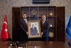 AK Parti'ye katılan Cemil Tugay'a ilk ziyaret: "Şimdi güzel İzmir'imiz için birlikte çok çalışma vakti"