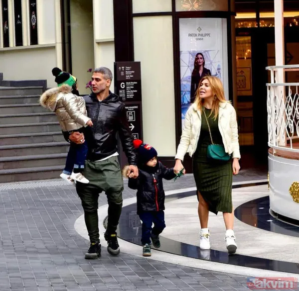 Üç Kız Kardeş'in Türkan'ı Özgü Kaya göğüs dekolteli pozuyla ortalığı karıştırdı 'bu kız felaket' Gözlerden kalpler fışkırıyor - 28