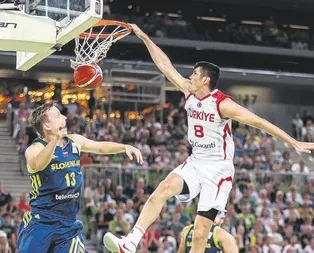 Slovenya’yı devirdik ikide iki yaptık!