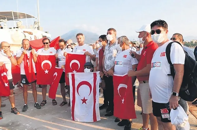 Türkiye Doğu Akdeniz'de kendini gösterdi! Mersin'den Kıbrıs'a 3 trilyon dolarlık kulaç
