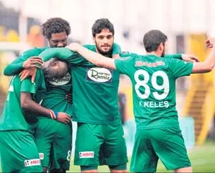 Akhisar’dan Karabük’e 5 GOLLU DARBE!