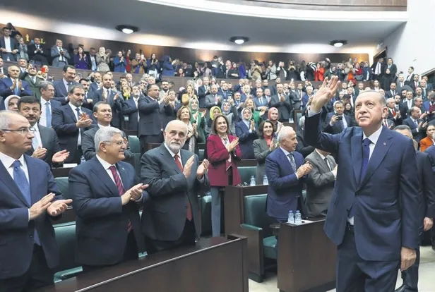 baskan-erdogandan-mujde-ustune-mujde-memura-emekliye-zam-asgari-ucret-desteginde-artis-orta-gelirliye-ucuz-kon-1672874501886.jpeg Başkan Erdoğan'dan müjde üstüne müjde! Memura emekliye zam, asgari ücret desteğinde artış, orta gelirliye ucuz konut...-11