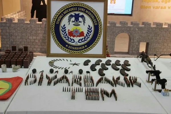 Saldırı hazırlığındaki 3 PKK'lı terörist yakalandı-1