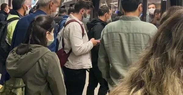 SON DAKİKA: Tam kapanmanın ilk gününde İstanbul'da toplu ulaşım rezaleti! İBB'nin toplu taşıma düzenlemesi vatandaşları isyan ettirdi