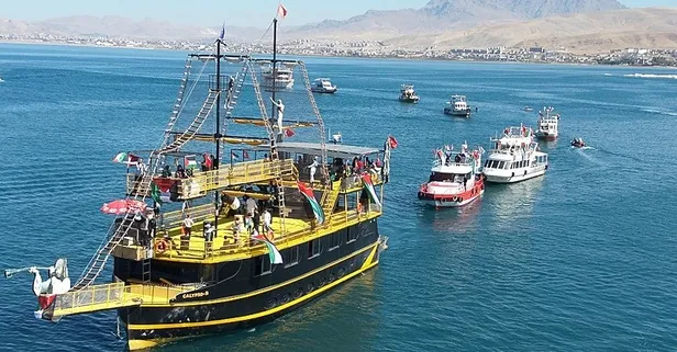 Sumud Filosu'ndaki İtalyanlar ülkelerine dönüyor: İsrail'in kötü muamelesini anlattılar