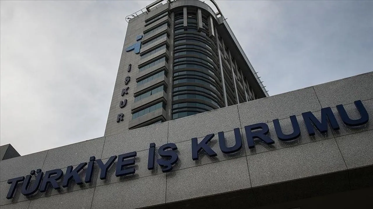 İŞKUR Gençlik Programı ile 82 bin gence kariyer yolculuğu!