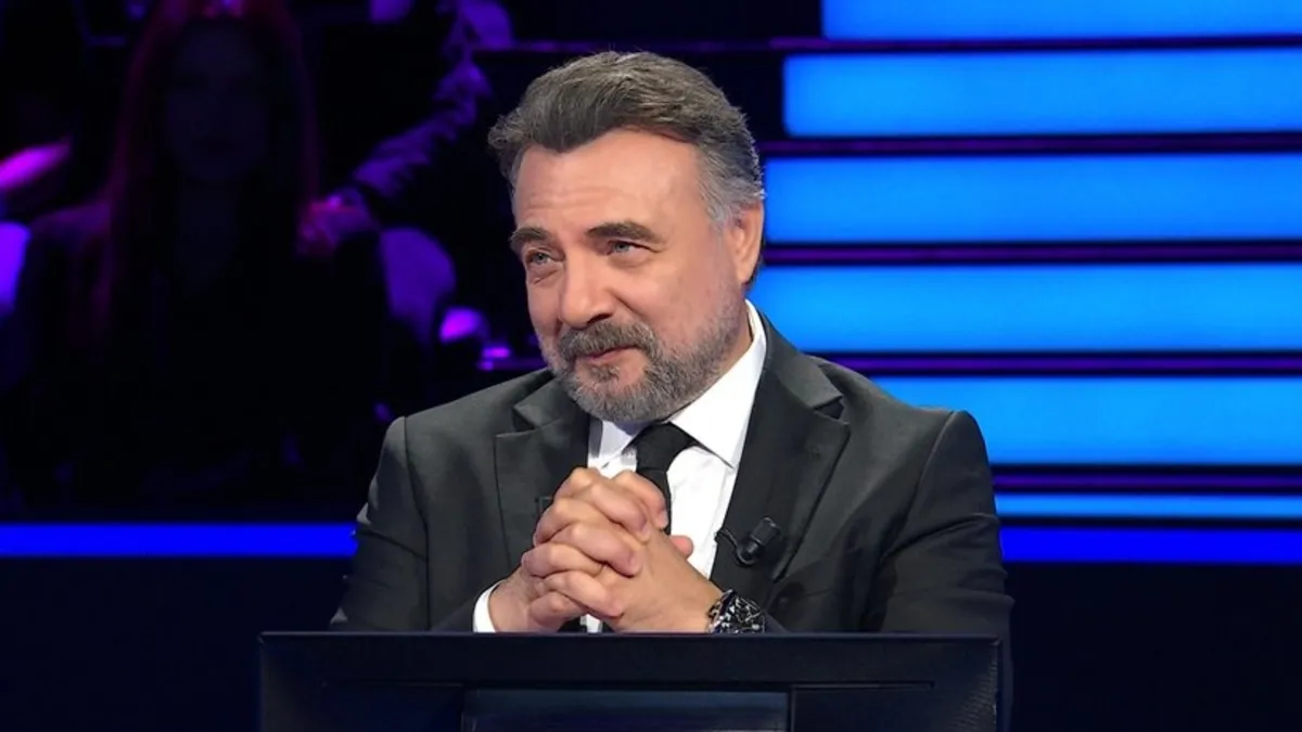 Tenten, Red Kit ve Şirinler çizgi romanlarının üçünün de ilk çizeri hangi ülkedendir?