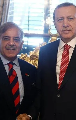 Pakistan'da Şahbaz Şerif aday gösterilecek