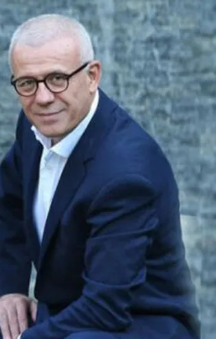 Ertuğrul Özkök'ün tek derdi espresso içmek: Yurt dışında 4 tane içsen hayatın gitti