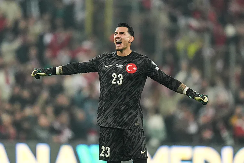 Real Madrid'in süper yıldızı Galatasaray'a! - 12