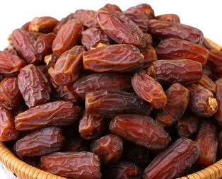 Hurma tezgahtaki yerini aldı