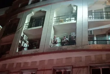 Son dakika: Fatih'te 5 katlı otelde yangın paniğİ