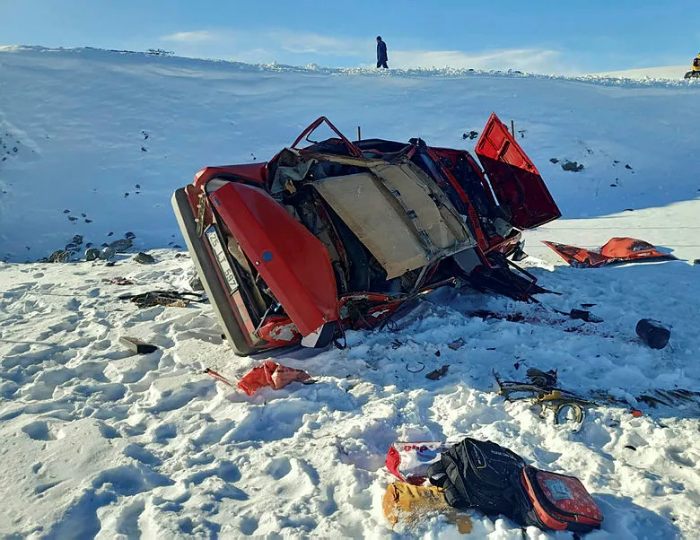 Erzurum’da feci kaza: 3 ölü, 3 yaralı
