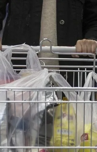 Tüketiciler zincir marketlere dava açarak ödedikleri fazla ücretin iadesini alabilecek!