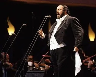 6 Eylül Hadi ipucu sorusu nedir? Luciano Pavarotti’nin elinde tuttuğu aksesuar nedir?