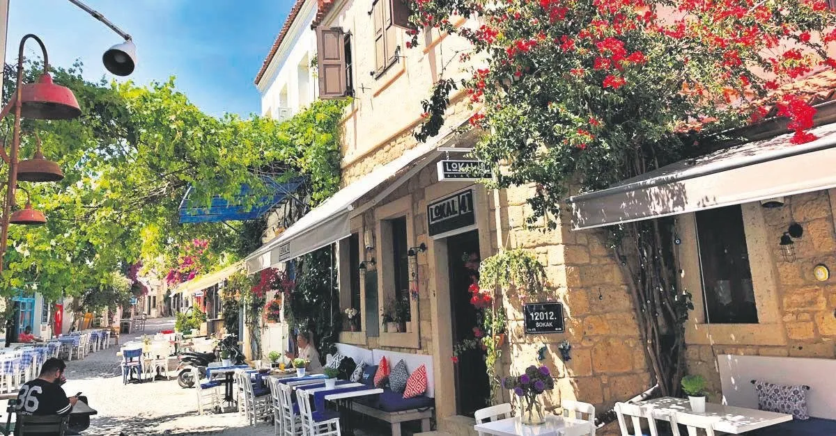 Alacati Uyanik Esnafiyla Tatilciyi Isyan Ettirdi Takvim
