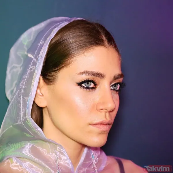 Eşi fotoğrafçı görümcesi oyuncu! Holding’in hırslı Ceyda’sı Öznur Serçeler’in ailesi de en az kendisi kadar ünlü! - 2