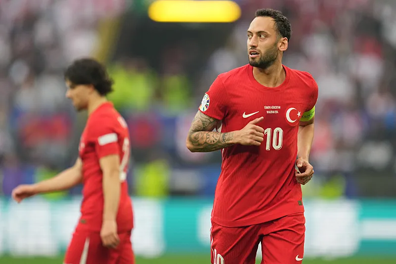 Montella'dan flaş kararlar: Arda Güler yedek! İşte Türkiye'nin Çekya maçı 11'i - 27