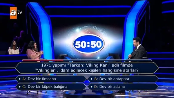 yesilcam-sorusu-kim-milyoner-olmak-istere-damga-vurdu-kartal-tibetin-unutulmaz-filmi-tarkan-viking-kani-yarismaciya-ter-dokturdu-1625342310302.jpg Yeşilçam sorusu Kim Milyoner Olmak İster’e damga vurdu! Kartal Tibet’in unutulmaz filmi Tarkan Viking Kanı yarışmacıya ter döktürdü-3