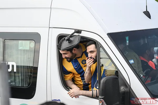 Filistinli esirler vatan topraklarında aileleriyle kucaklaştı! Zulmün kanıtı bu karelerde: Filistinli esirler yorgun İsrailliler sağlıklı - 4