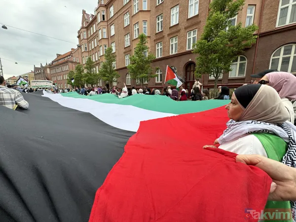 2024 Eurovision Şarkı Yarışması'nın finalinin başlamasına saatler kala on binlerce kişi soykırımcı İsrail'i protesto etti - 5