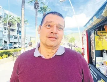 Marmaris’in 9 canlısı Mehmet Övet bütün başına gelenlere rağmen hayatta kaldı