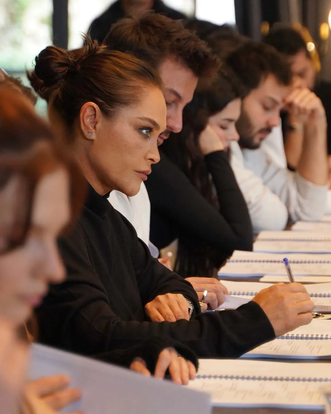 Aynı Yağmur Altında’nın yıldızı Hülya Avşar’ı Fazilet heyecanı sardı: Bu rol başka! - 10