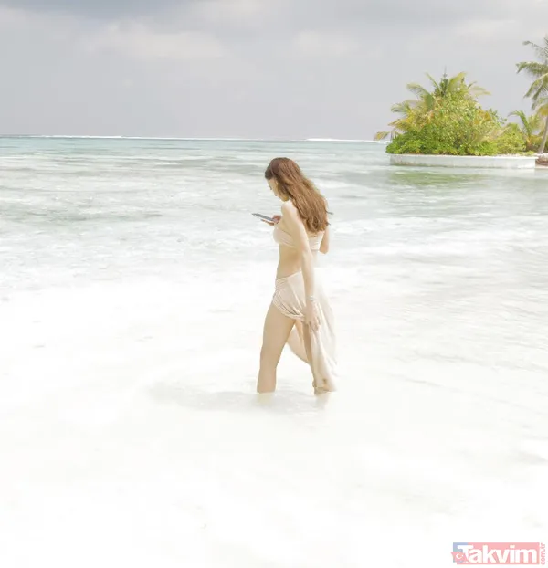 Dilan Çiçek Deniz ile Mert Yazıcıoğlu 'nun tatil pozları ortalığı yaktı geçti "Beni Fransız kızları gibi..." Dilan'ın bikinili pozu olay - 16