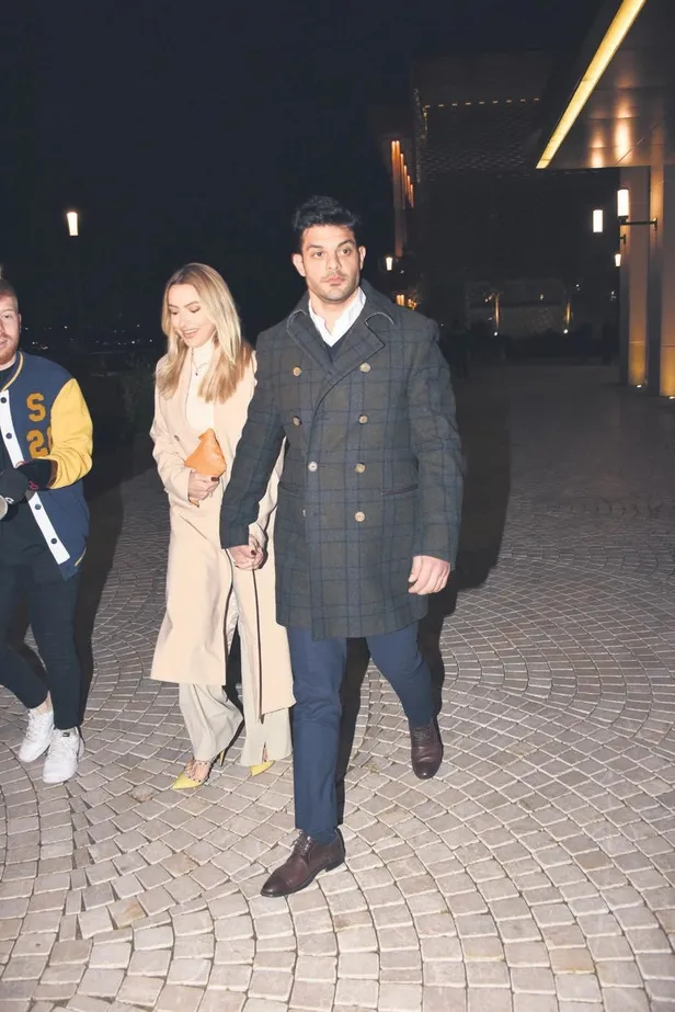 Hadise hamilelik iddialarına yanıt verdi: Bu komik iddialara biz gülüp geçiyoruz-2