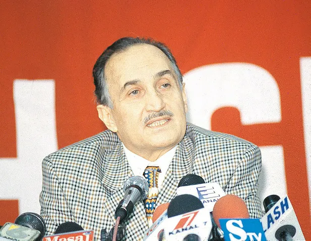 oguzhan-asilturk-kimdir-kac-yasindaydi-saadet-partisi-yuksek-istisare-kurulu-baskani-oguzhan-asilturk-neden-oldu-hastaligi-neydi-1633071666993.jpg Oğuzhan Asiltürk kimdir, kaç yaşındaydı? Saadet Partisi Yüksek İstişare Kurulu Başkanı Oğuzhan Asiltürk neden öldü, hastalığı neydi?-2