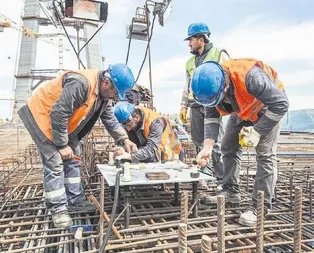 Kamu işçisine bin 850 lira ikramiye