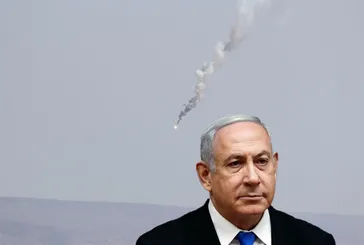 Terör devleti İsrail’den Lübnan’a bombardıman