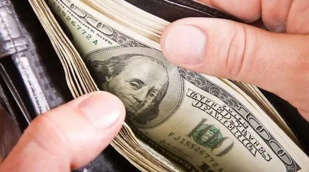 dolar-ve-euro-ne-kadar-oldu-26-subat-canli-doviz-kurlari-dengeler-degisiyor-birden-firladi-1614321749049.jpg Dolar ve euro ne kadar oldu? 26 Şubat CANLI döviz kurları! Dengeler değişiyor... Birden fırladı!-2