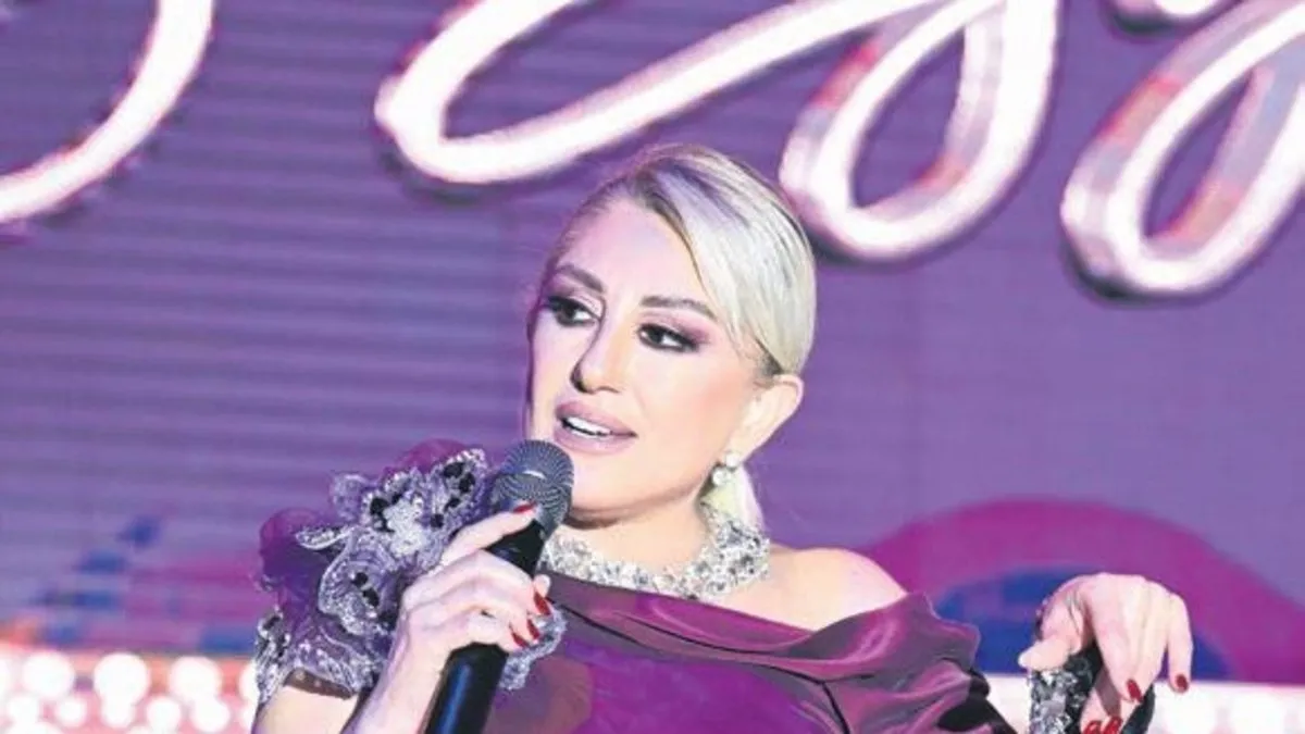 Veliaht bulamadım! Muazzez Ersoy basın mensuplarının sorularını yanıtladı