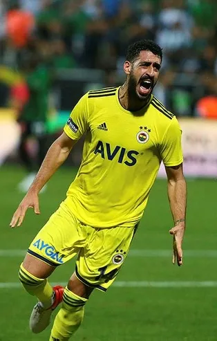 Tolga’nın gözü Ay-Yıldız’da