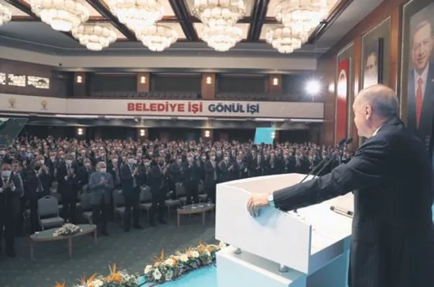 AK Parti’nin kamp mesaisi başlıyor! Tarih belli oldu: Yeniden yollara düşme vakti