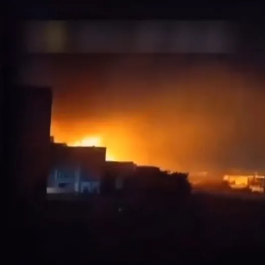 ABD Yemen’i bombaladı: 13 bölge hedefte!