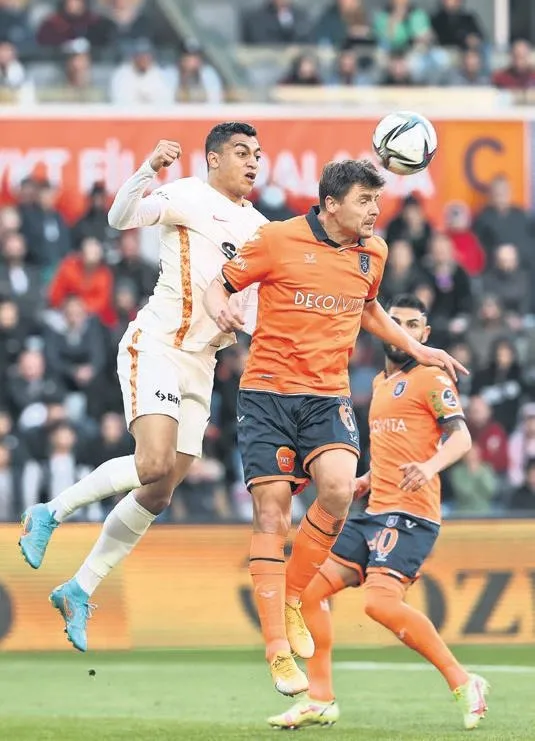 besiktas-polonyali-yildiz-adam-buksa-icin-yeni-bir-girisim-yapmaya-hazirlaniyor-1653433050654.jpeg Beşiktaş Polonyalı yıldız Adam Buksa için yeni bir girişim yapmaya hazırlanıyor-6