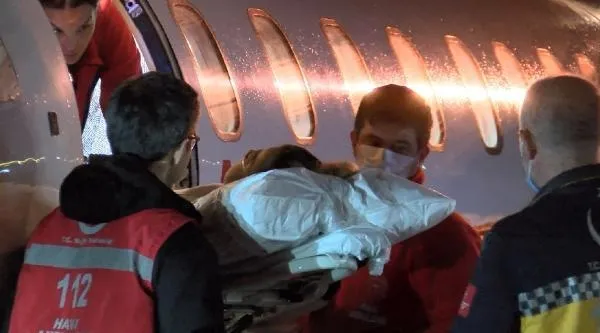 Fas ve Mısır'daki iki Türk hasta ambulans uçakla Türkiye'ye getirildi-4